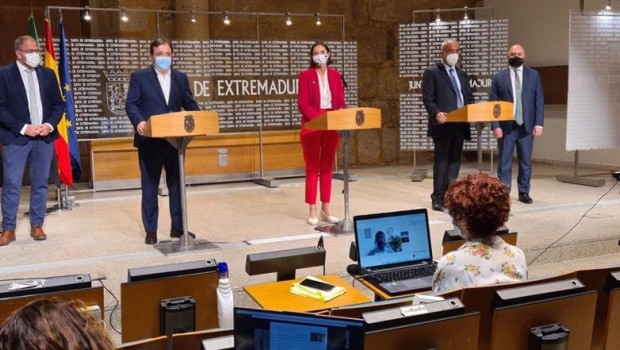 ep firma en merida de una declaracion de intenciones para la puesta en marcha de una planta
