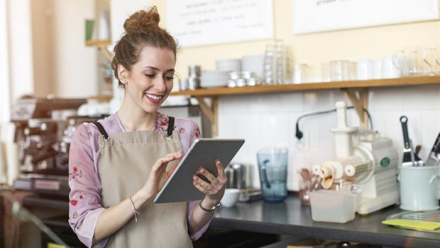 ep imagen de recurso de una trabajadora bbva comparte su experiencia en gestion empresarial en
