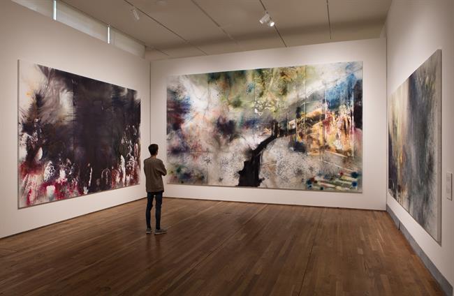 ep imagenla exposicion espiritula pintura de cai guo-qiang