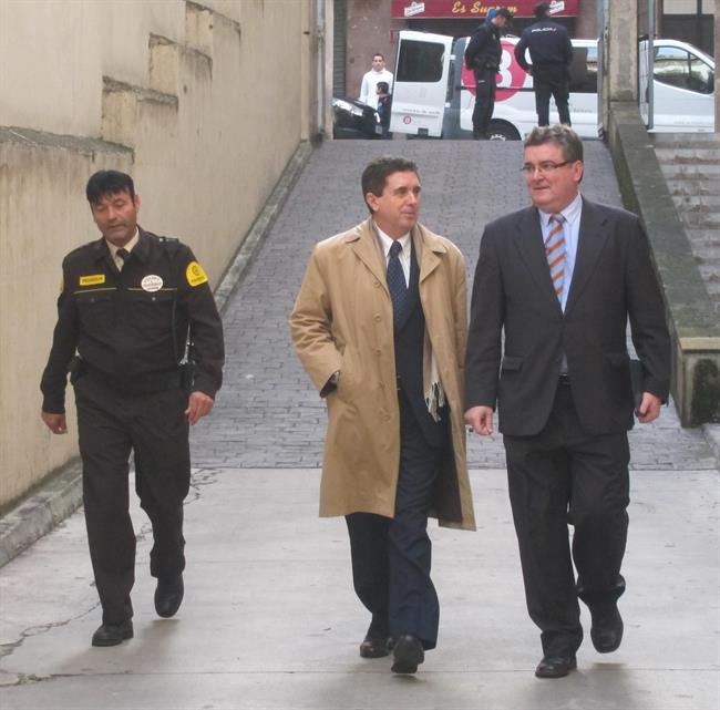 Jaume Matas en la entrada de los Juzgados por el caso Over Marketing | EUROPA PRESS ep jaume matasla entrada dejuzgadoscaso over marketing