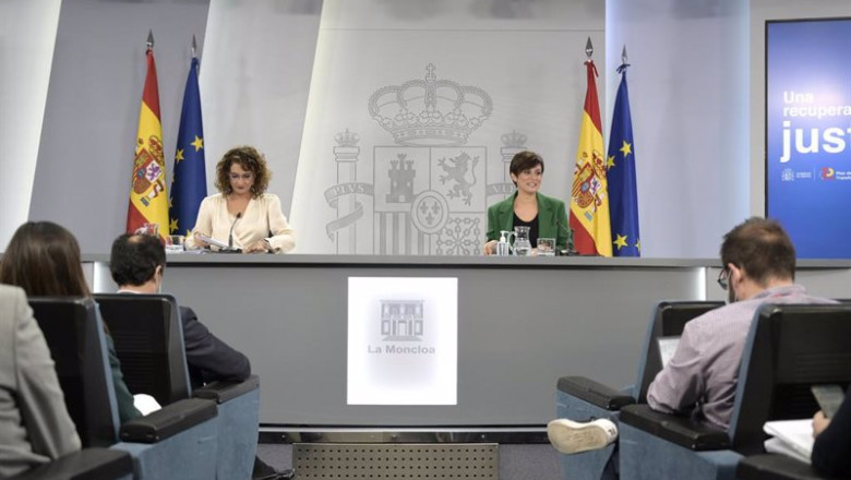 La ministra de Hacienda, Maria Jesús Montero | Óscar Cañas - Europa Press ep la ministra de hacienda y funcion publica maria jesus montero i y la ministra portavoz isabel