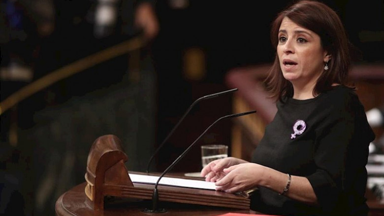 La portavoz del PSOE en el Congreso, Adriana Lastra, interviene en la segunda sesión de votación para la investidura del candidato socialista a la Presidencia del Gobierno en la XIV Legislatura, en Madrid (España), a 7 de enero de 2020. | Eduardo Parra - Europa Press ep la portavoz del psoe en el congreso adriana lastra interviene en la segunda sesion de votacion