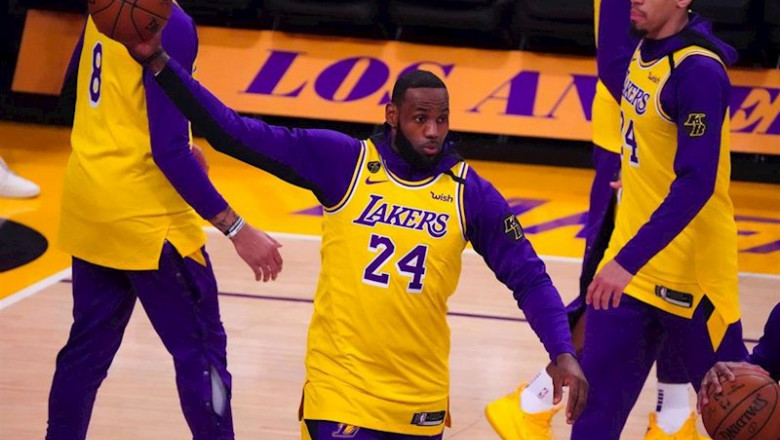 ep lebron james calentando con los lakers ep lebron james calentando con los lakers