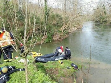Rescate del vehñiculo hundido en aguas del Urumea | SOS DEIAK ep rescate del vehniculo hundido en aguas del urumea