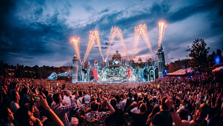 VELO* AND TOMORROWLAND LAUNCH “ECHOES OF TOMORROWLAND” TO BRING THE MUSIC FESTIVAL EXPERIENCE TO FANS AROUND THE WORLD velo 20260714090602