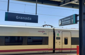 ep archivo   andenes en la estacion de granada