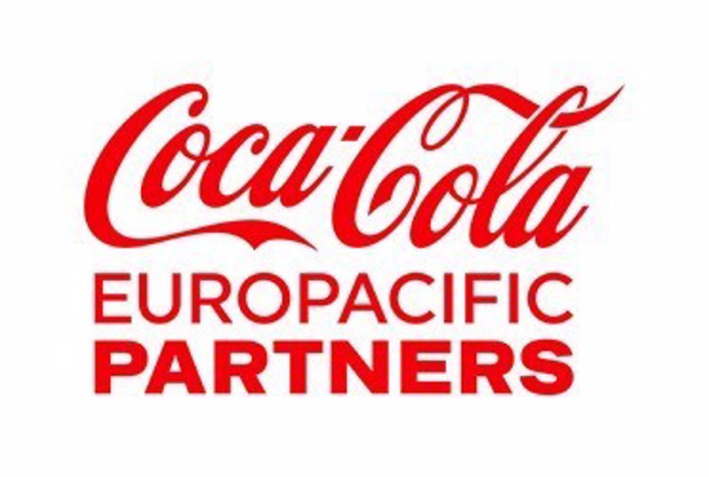 Coca-Cola Europacific Partners aumenta un 20% sus ingresos y mejora previsiones