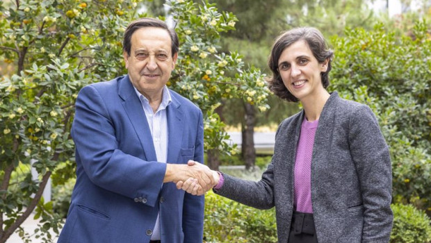 ep archivo   el presidente de asaja pedro barato junto a la directora de combustibles renovables de