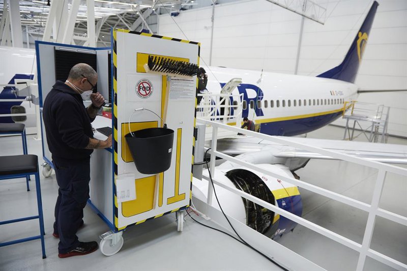 Ryanair cerrará la facturación de equipaje una hora antes del vuelo desde noviembre