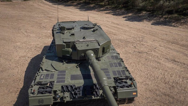 ep archivo   indra prueba con exito su radar nemus de defensa activa en carros de combate leopard