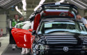 ep archivo   las acciones de volkswagen caen un 103 el dia en el que amenaza con el cierre de tres