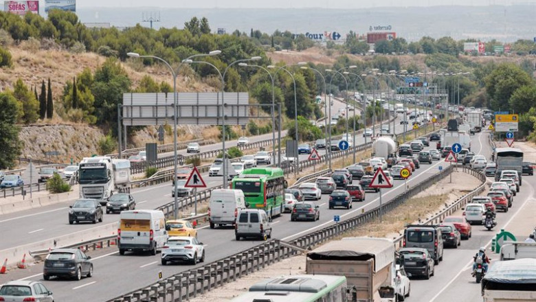 ep archivo   varios vehiculos en la a3 a 1 de agosto de 2025 en madrid