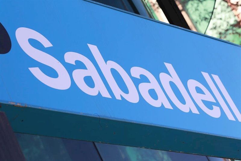 Alivio para Sabadell: Santander y Fidentiis creen que subirá con fuerza en la normalidad