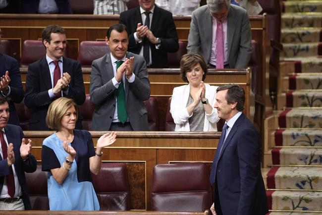 ep casado santamariacospedal aplaudenrafael hernandocongreso