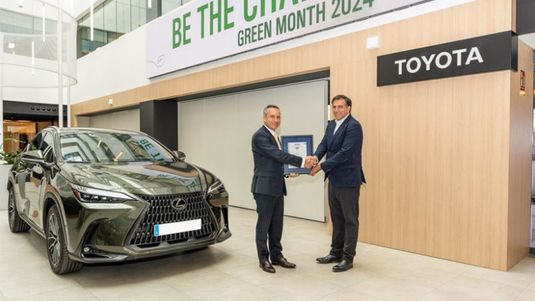 De izquierda a derecha: El CEO de AENOR, Rafael García Meiro, y el presidente y CEO de Toyota España, Miguel Carsi. | AENOR ep de izquierda a derecha el ceo de aenor rafael garcia meiro y el presidente y ceo de toyota espana