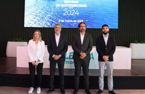 ep de izquierda a derecha pilar boix directora de comunicacion de baleria adolfo utor presidente de
