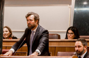 ep el portavoz de vox en el congreso ivan espinosa de los monteros junto al lider del partido