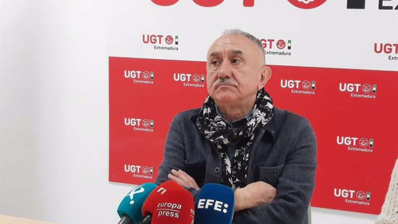 El secretario general de UGT, Pepe Álvarez, en rueda de prensa en Mérida con motivo de la entrega de los Premios Primero de Mayo de UGT Extremadura | EUROPA PRESS ep el secretario general de ugt pepe alvarez en rueda de prensa en merida con motivo de la entrega