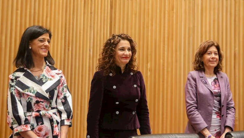 ep i-d la secretaria de estado de presupuestos maria jose gualda la ministra de hacienda maria jesus