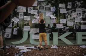 ep imagen de las protestas por el cierre de la planta de nissan en barcelona