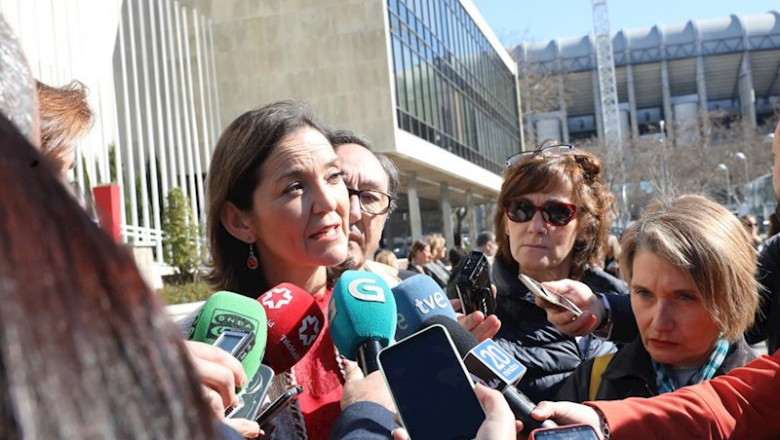 La ministra de Industria, Comercio y Turismo, Reyes Maroto, ofrece declaraciones a los medios en el Palacio de Congresos y Exposiciones, en Madrid (España), a 21 de febrero de 2020. | Marta Fernández Jara - Europa Press ep la ministra de industria comercio y turismo reyes maroto ofrece declaraciones a los medios en el