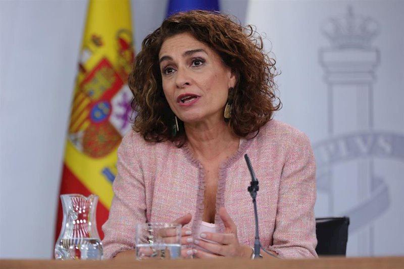 ep la ministra dhisenda en funcions maria jesus montero
