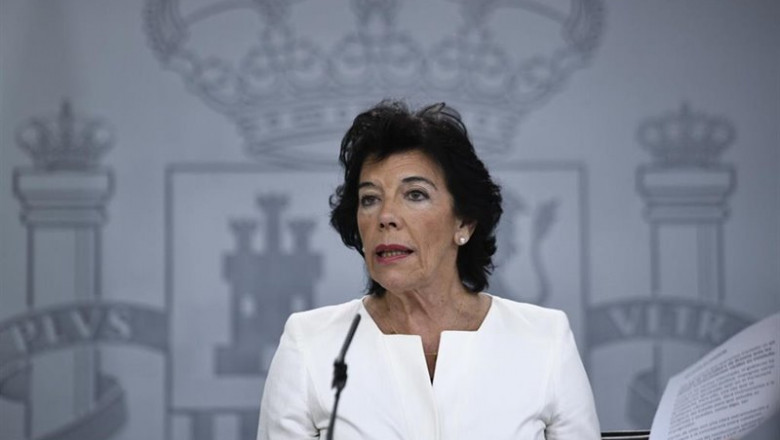 ep la ministra portaveu en funcions isabel celaa compareix davant els mitjans de comunicacio despres