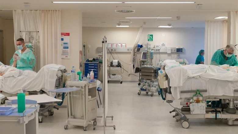 ep profesionales sanitarios de hospitales de c-lm trabajan contra el covid-19 ep profesionales sanitarios de hospitales de c-lm trabajan contra el covid-19