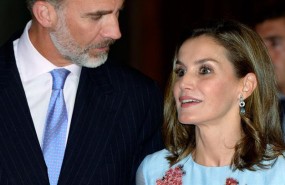 ep reyes felipeletizia coordinan corbatavestido