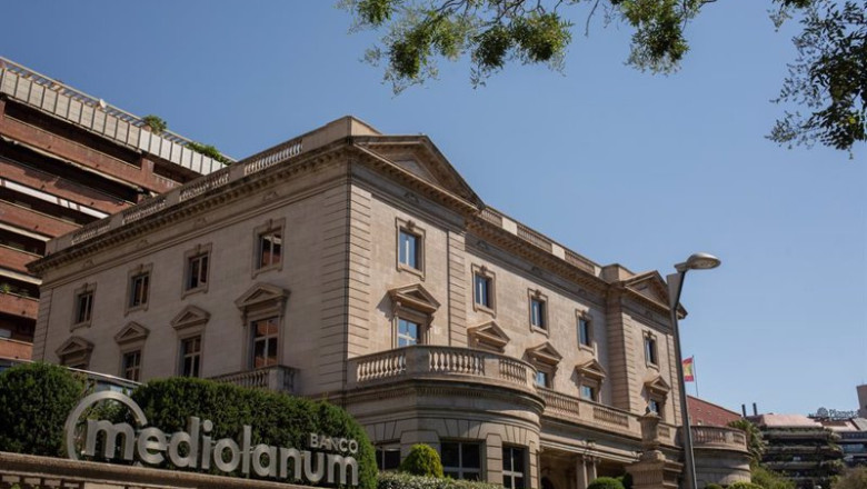 ep archivo fachada de la sede del banco mediolanum en la avenida diagonal de barcelona a 11 de ep archivo fachada de la sede del banco mediolanum en la avenida diagonal de barcelona a 11 de
