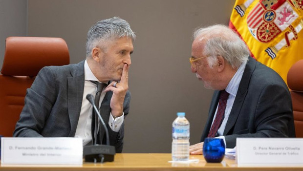ep archivo   i d el ministro del interior fernando grande marlaska y el director general de trafico