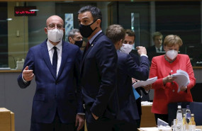 ep de izq a dcha el presidente del consejo europeo charles michel el presidente de espana pedro ep de izq a dcha el presidente del consejo europeo charles michel el presidente de espana pedro