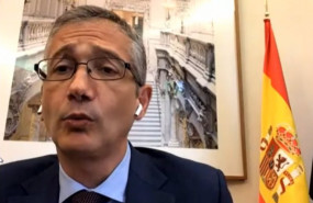 ep el gobernador del banco de espana pablo hernandez de cos durante el seminario apie-uimp