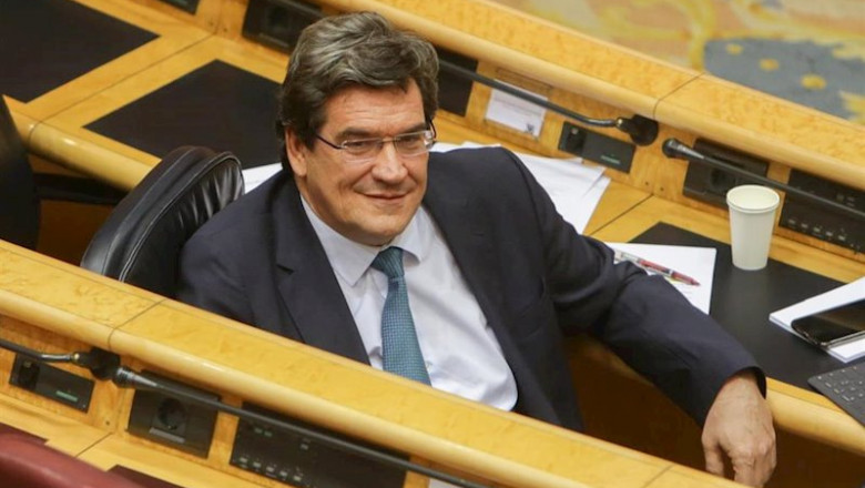 ep el ministro de inclusion seguridad social y migraciones jose luis escriva en el pleno del senado ep el ministro de inclusion seguridad social y migraciones jose luis escriva en el pleno del senado