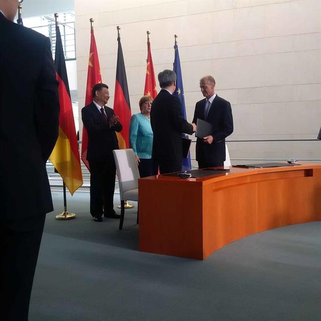 Firma en Berlín del acuerdo Airbus-CAS | AIRBUS ep firmaberlinacuerdo airbus-cas