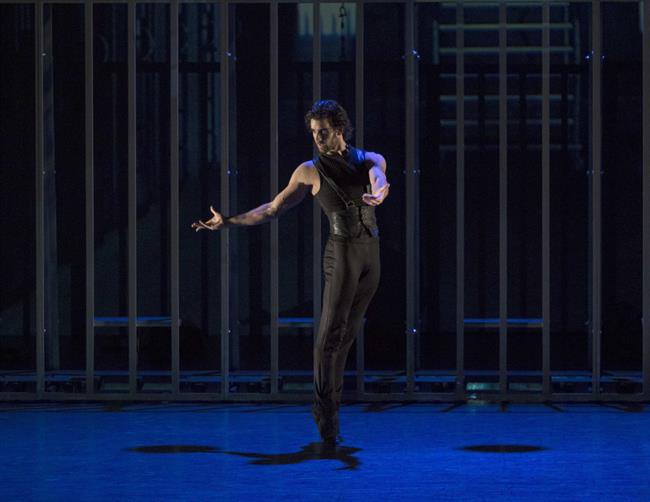 Josué Ullate, bailarín principal del Víctor Ullate Ballet | CARM - Archivo ep josue ullate bailarin principalvictor ullate ballet