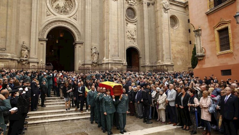 La catedral de Granada acogió la misa funeral por el guardia civil fallecido | EUROPAPRESS/ÁLEX CÁMARA - Archivo ep la catedral de granada acogio la misa funeral por el guardia civil fallecido