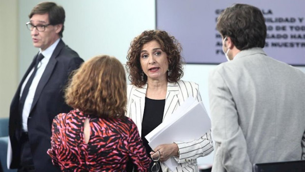 ep la ministra portavoz y de hacienda maria jesus montero al finalizar la comparecencia en rueda de 20200602194708