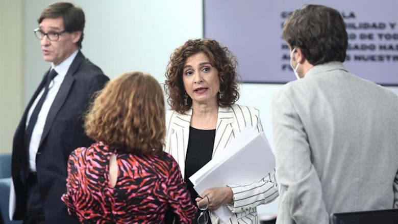 La ministra portavoz y de Hacienda, María Jesús Montero, al finalizar la comparecencia en rueda de prensa posterior al Consejo de Ministros en Moncloa donde han informado sobre novedades en la crisis del Covid-19, en Madrid (España), a 2 de junio de 2020. | EUROPA PRESS/E. Parra. POOL - Europa Press ep la ministra portavoz y de hacienda maria jesus montero al finalizar la comparecencia en rueda de 20200602194708