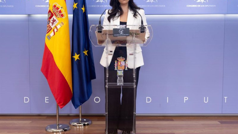 ep la portavoz de vox en el congreso pepa millan durante una rueda de prensa en el congreso de los ep la portavoz de vox en el congreso pepa millan durante una rueda de prensa en el congreso de los