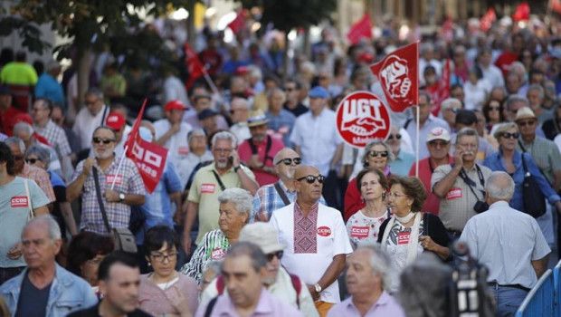 ep manifestacion en madrid de pensionistas con motivo del dia internacional de las personas mayores