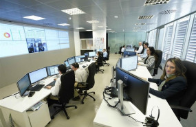 ep mercadona busca 200 personassu departamentoinformaticarecien tituladosperfiles senior