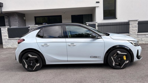 ep opel recupera el corsa deportivo con el gse electrico de 281 cv que llegara desde 39990 euros a