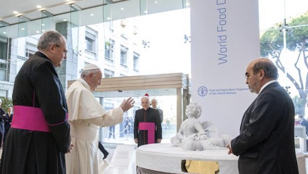 ep papa inauguraestatuanino sirio aylanla sedela fao
