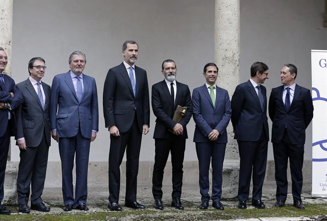 Rey Felipe VI y Antonio Banderas | ANTONIO GUTIERREZ HERGUEDAS ep rey felipe viantonio banderas