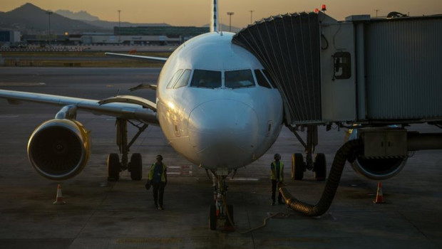 ep un avion en la pista de aterrizaje en el aeropuerto de a coruna a 26 de mayo de 2026 a coruna ep un avion en la pista de aterrizaje en el aeropuerto de a coruna a 26 de mayo de 2026 a coruna