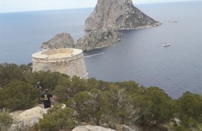ep acantiladola zonaes vedr-cala dhort donde aparecio cuerpo