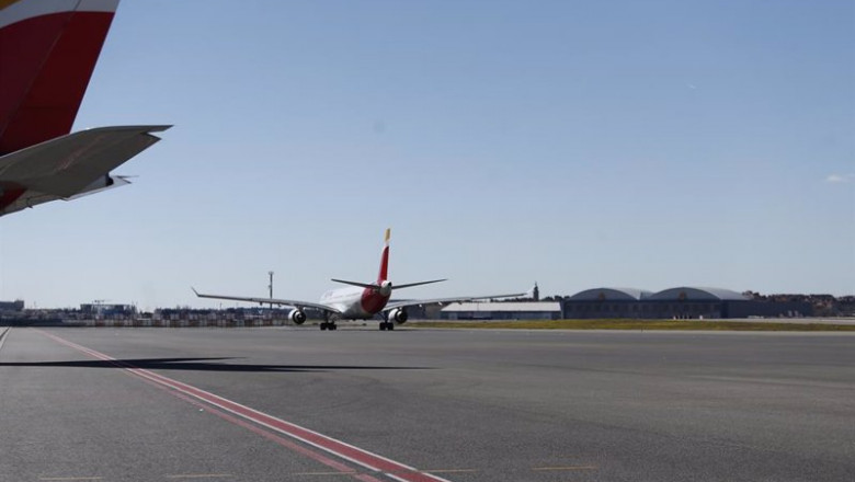 Archivo - Avión despegando, despegue, despegar en Barajas | EUROPA PRESS - Archivo ep archivo avion despegando despegue despegar en barajas