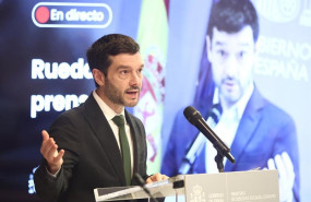 ep archivo   el ministro de derechos sociales consumo y agenda 2030 pablo bustinduy comparece ante