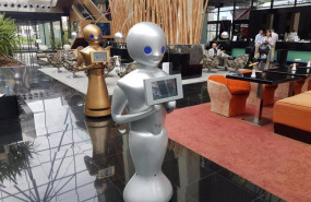 ep archivo   la implantacion de robotica en los hoteles